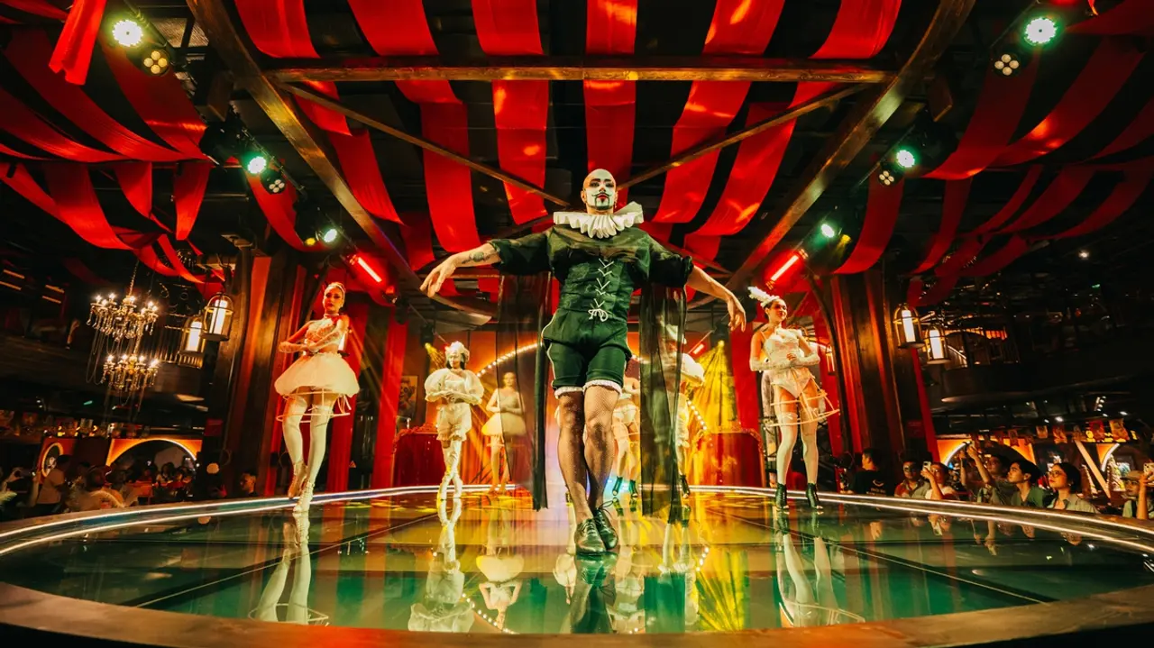 Ba Na Hills 2026: The Ultimate A-Z Travel Guide for a Perfect Trip 17 After Glow cabaret show performance at Ba Na Hills with dancers on stage