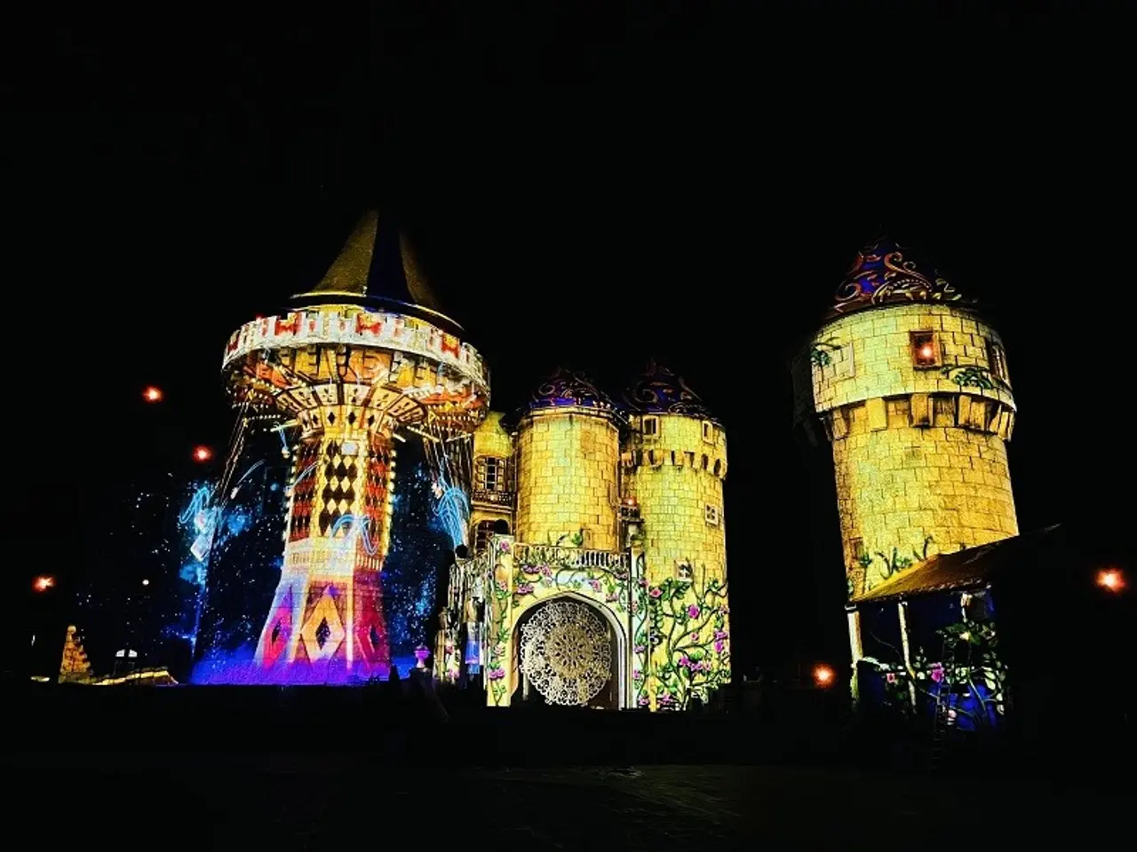 Ba Na Hills 2026: The Ultimate A-Z Travel Guide for a Perfect Trip 9 Lumiere Light Art interactive light exhibition at Ba Na Hills